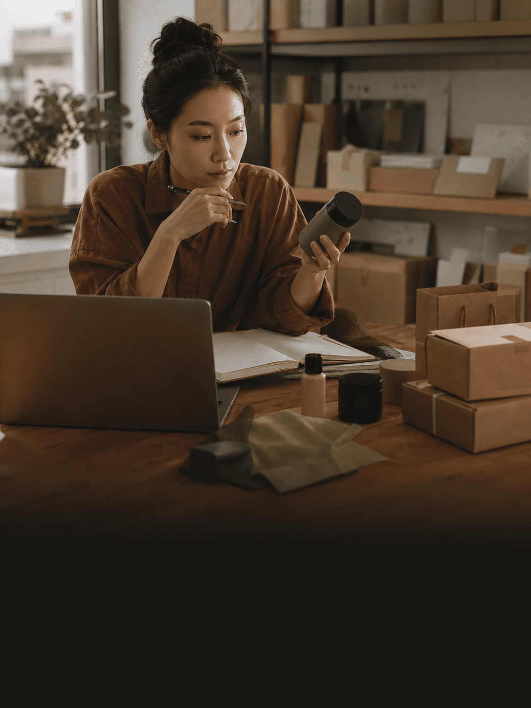 A cross-border commerce operator reviewing an unbranded product sample